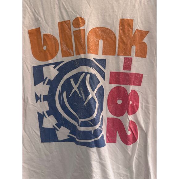 Blink-182 Womens Tee, size Large - Picture 2 of 5